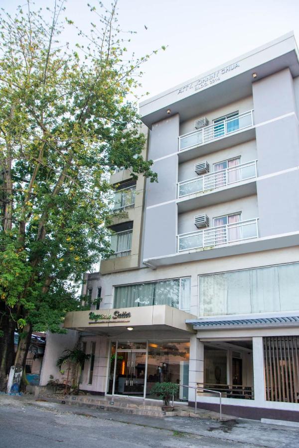 Negrense Suites Bacolod Eksteriør bilde